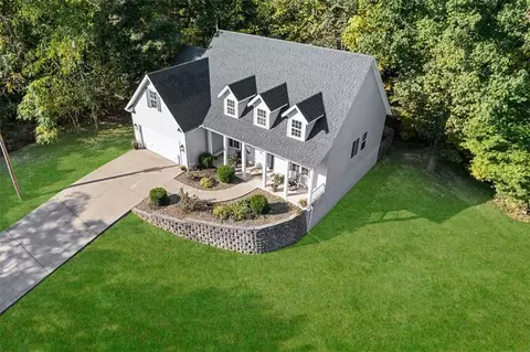 36 Pimlico Dr, Bella Vista, AR 72715