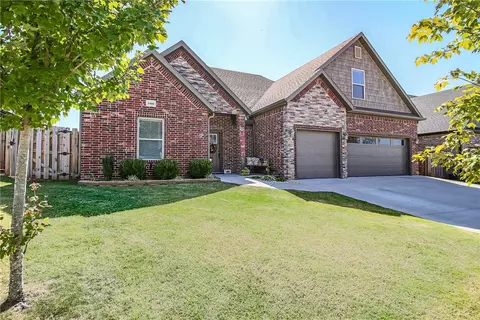 4403 SW Plumley, Bentonville, AR 72712