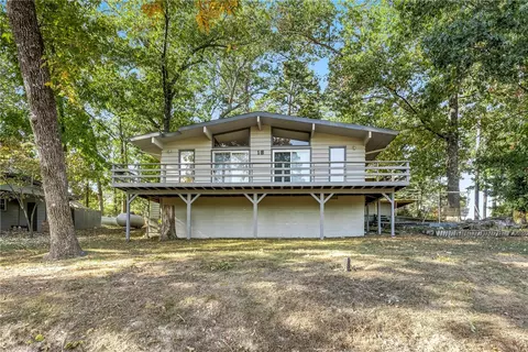 16 Grisham Cir, Bella Vista, AR 72715