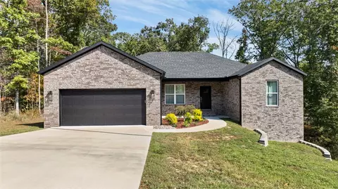 7 Kirkdouglas Ln, Bella Vista, AR 72715