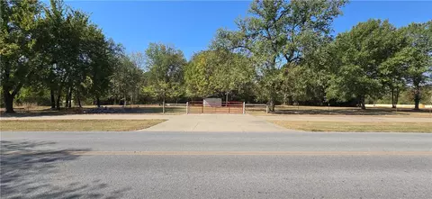 S Goad Springs Road, Lowell, AR 72745 photo 2