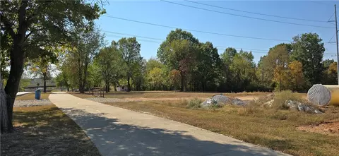 S Goad Springs Road, Lowell, AR 72745