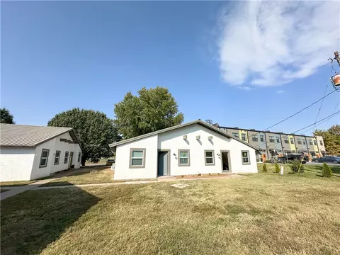 309 Park Ave, Springdale, AR 72764