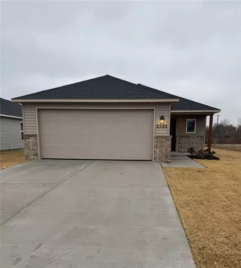 2533 E Fox Meadow St, Siloam Springs, AR 72761