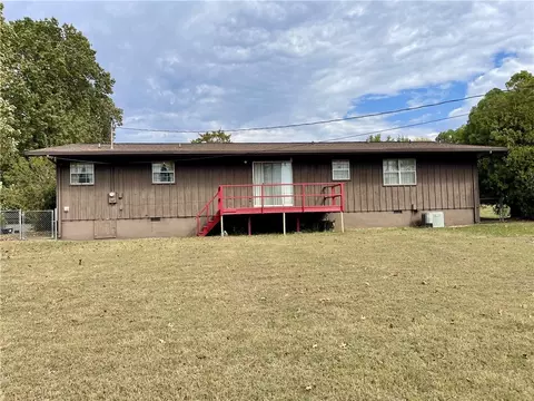 702 Oriole Dr, Harrison, AR 72601 photo 3