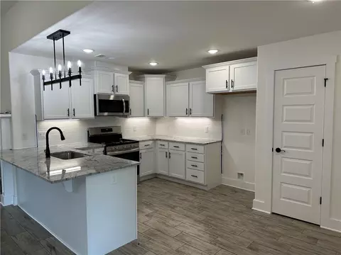 Kitchen - 310 Palm St, Centerton, AR 72719 photo 1 of 2