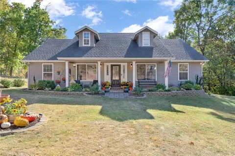 12575 Rocky Hill Rd, Prairie Grove, AR 72753