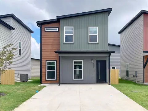 890 Massachusetts, Bentonville, AR 72713