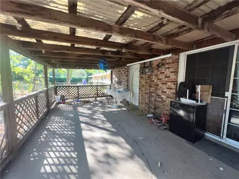 1903 Dee Ave, Springdale, AR 72762 photo 2