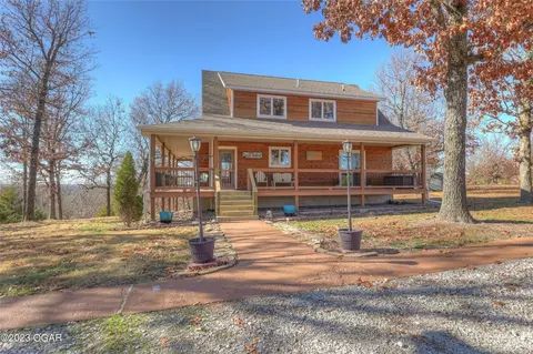 4400 E State Highway 90, Pineville, MO 64856
