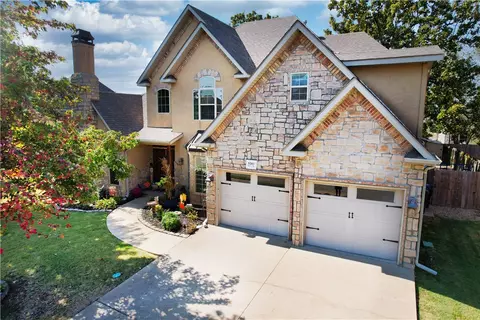 5203 S Bent Tree Dr, Rogers, AR 72758