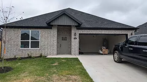 741 Marianne St, Bentonville, AR 72713