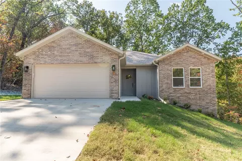 7 Elsworth Ln, Bella Vista, AR 72714