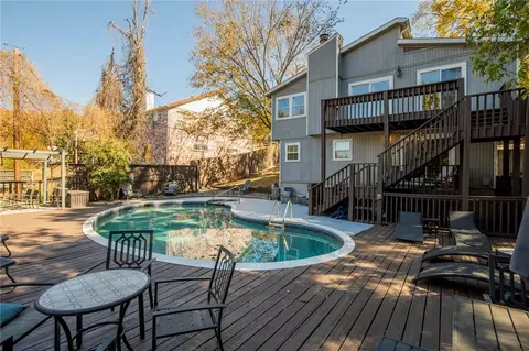 2545 N Karyn Ave, Fayetteville, AR 72703