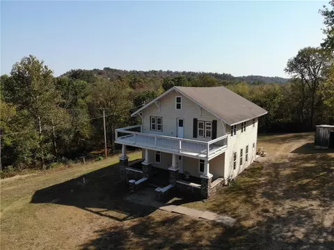 625 Spring St, Sulphur Springs, AR 72768