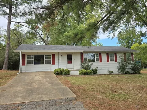 55 Campbell Pl, Mountain Home, AR 72653