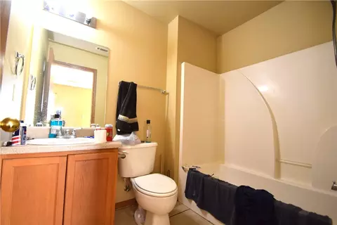 Bath - 416 E 418 E Asher Ct, Rogers, AR 72758 photo 4 of 4