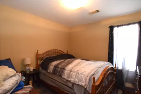 Bedroom - 416 E 418 E Asher Ct, Rogers, AR 72758 photo 2 of 4