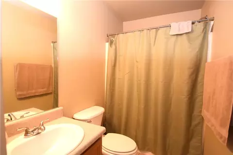 Bath - 416 E 418 E Asher Ct, Rogers, AR 72758 photo 2 of 4