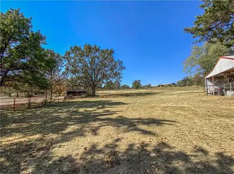 Exterior - 2122 Cedar Rd, Harrison, AR 72601 photo 8 of 13