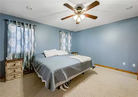 Bedroom - 2122 Cedar Rd, Harrison, AR 72601 photo 1 of 3