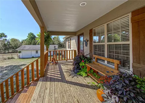 Exterior - 2122 Cedar Rd, Harrison, AR 72601 photo 3 of 13