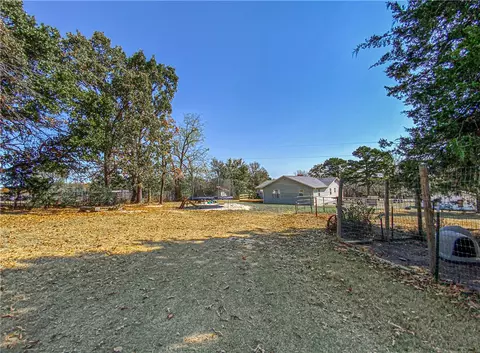 Exterior - 2122 Cedar Rd, Harrison, AR 72601 photo 10 of 13