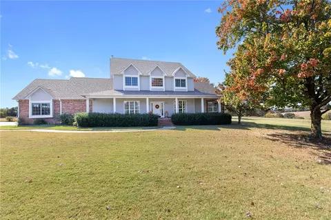 323 Bunker Rd, Harrison, AR 72601