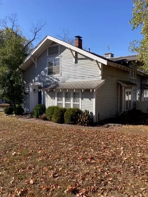 306 S Springfield St, Berryville, AR 72616