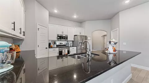 620 Gala Cir, Bentonville, AR 72712 photo 9