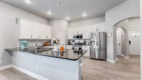 620 Gala Cir, Bentonville, AR 72712 photo 4