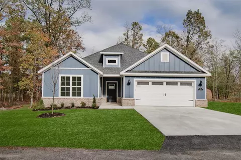 35 Brigadoon Dr, Bella Vista, AR 72715