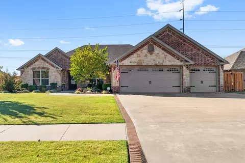 2504 Calm Ridge Rd, Bentonville, AR 72712