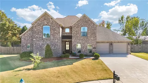 7115 Devonshire Ave, Springdale, AR 72762