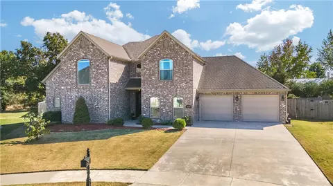 Exterior - 7115 Devonshire Ave, Springdale, AR 72762 photo 3 of 3