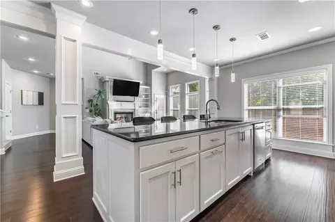 Kitchen - 7115 Devonshire Ave, Springdale, AR 72762 photo 1 of 6