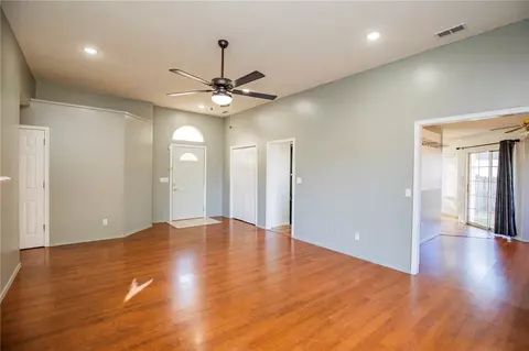 75 Hyacinth Ln, Farmington, AR 72730