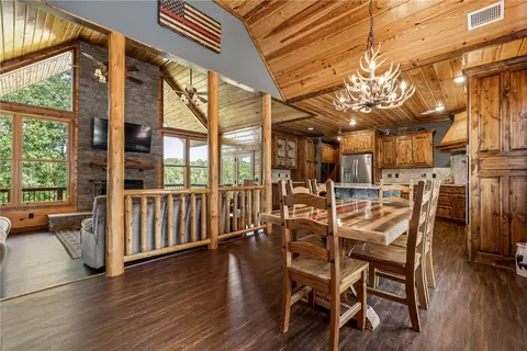 8662 Woods Rd, Rogers, AR 72756 photo 5