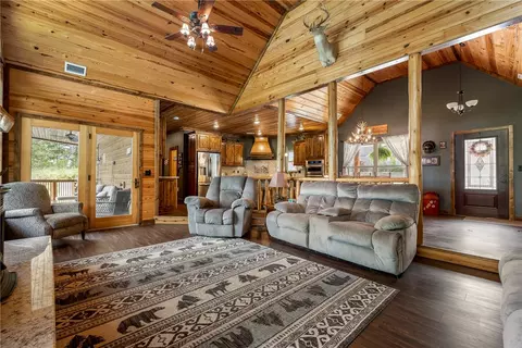 8662 Woods Rd, Rogers, AR 72756 photo 9