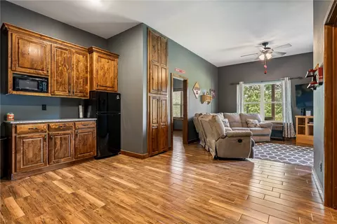 8662 Woods Rd, Rogers, AR 72756 photo 18