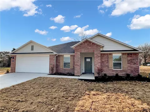 807 Picard Ave, Lowell, AR 72745
