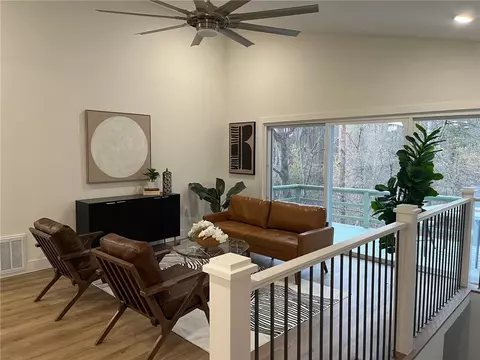 6 Kalynn Ln, Bella Vista, AR 72714