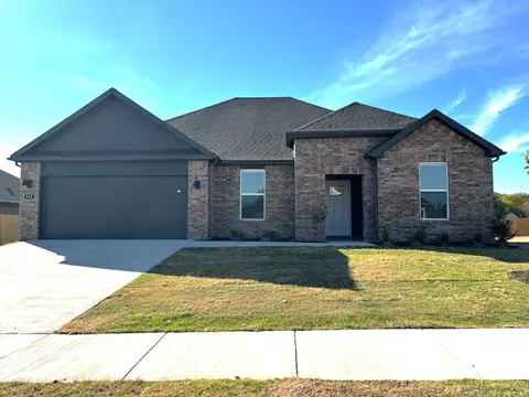 413 N Gaggle Ave, Farmington, AR 72730