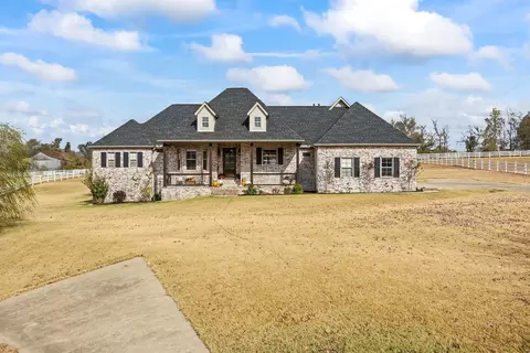 6778 Western Trails Dr, Springdale, AR 72762