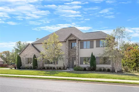 3610 Oak Tree Dr, Centerton, AR 72719
