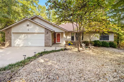 5 Kensington Ln, Bella Vista, AR 72715