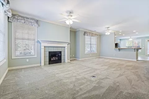 Living - 471 Doris Dr, Springdale, AR 72762 photo 2 of 7