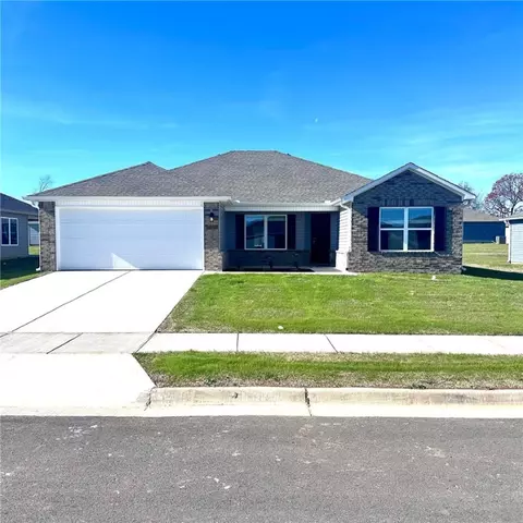 2700 Elliott St, Pea Ridge, AR 72751