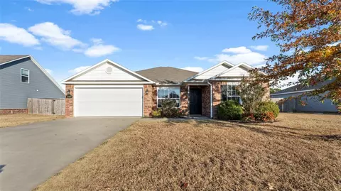 3589 Justice Dr, Springdale, AR 72764