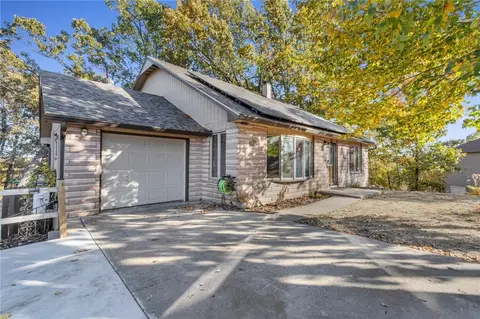 42 Eriboll Ln, Bella Vista, AR 72715